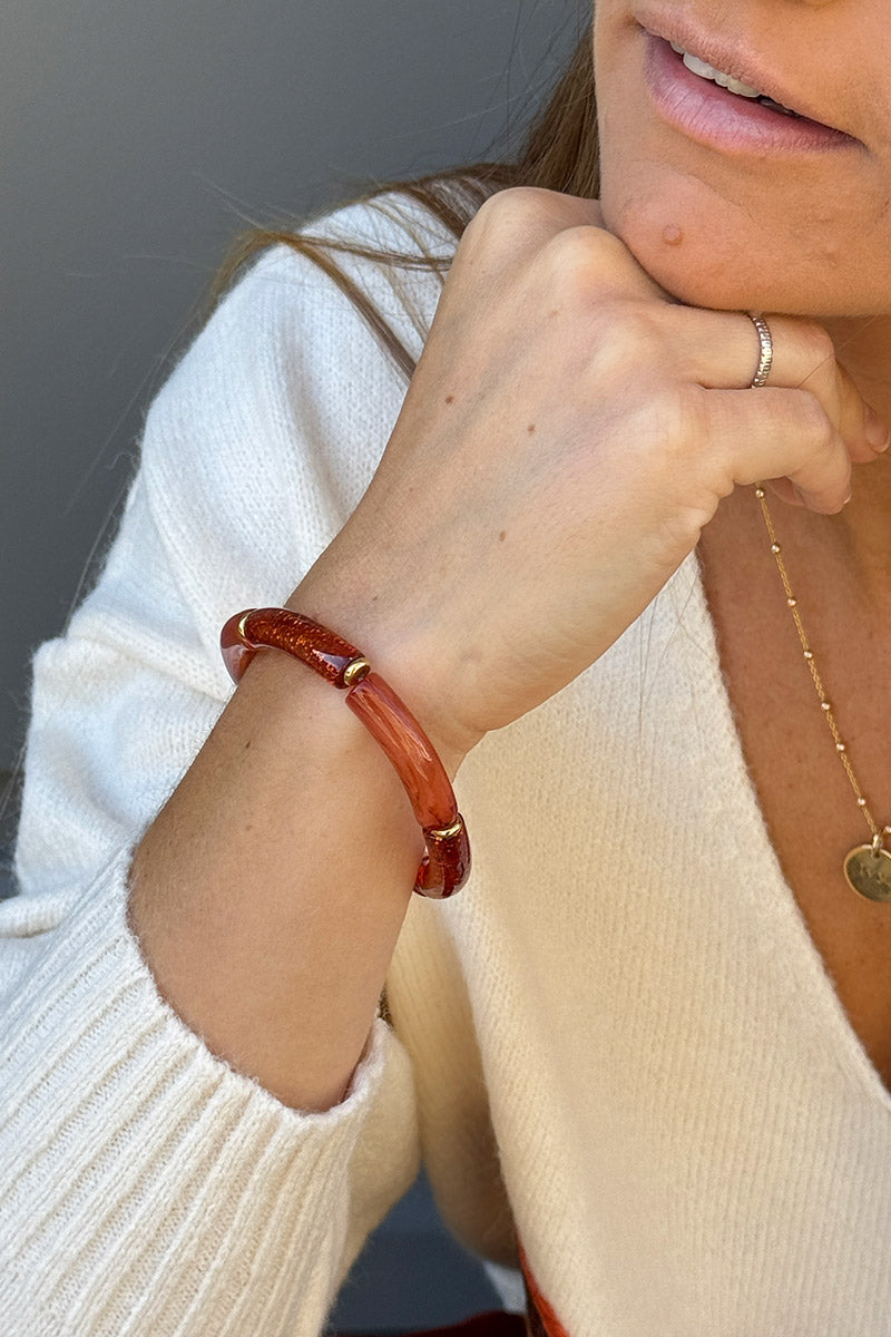CAPUCINE | Pulsera elástica estilo aro de cuentas finas de acetato marmoleado terracota con purpurina