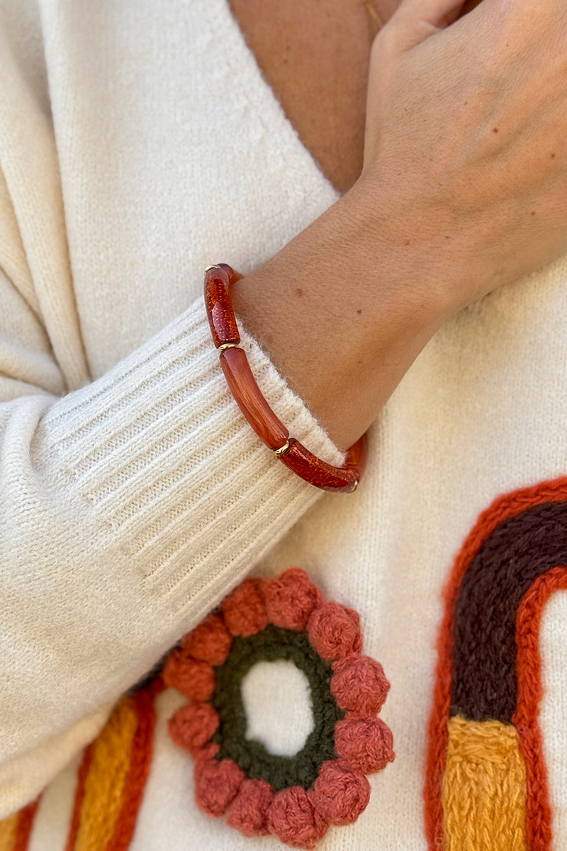 CAPUCINE | Pulsera elástica estilo aro de cuentas finas de acetato marmoleado terracota con purpurina