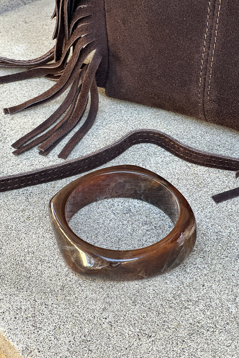 DELPHINE | Pulsera de aro de resina marmoleada marrón