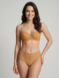 ÉLISE | Ensemble soutien-gorge et tanga ajouré en dentelle - Camel