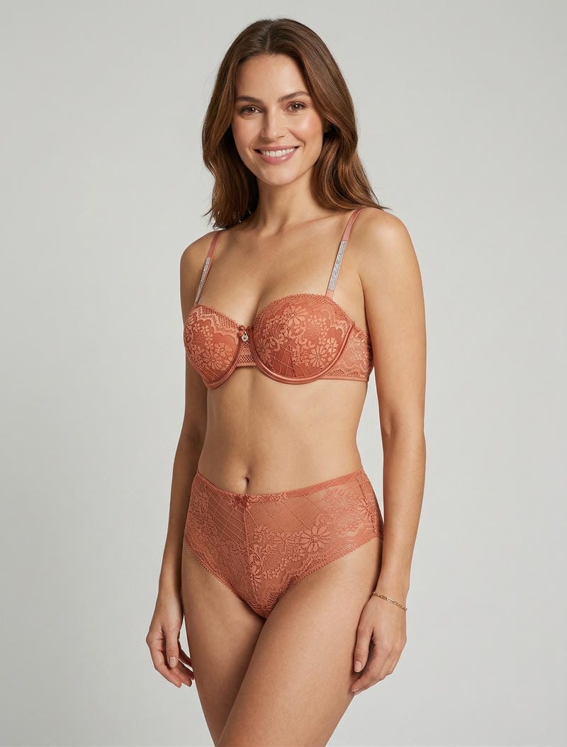 ELSA | Ensemble soutien-gorge et culotte ajouré à bretelles strassées - Terracotta