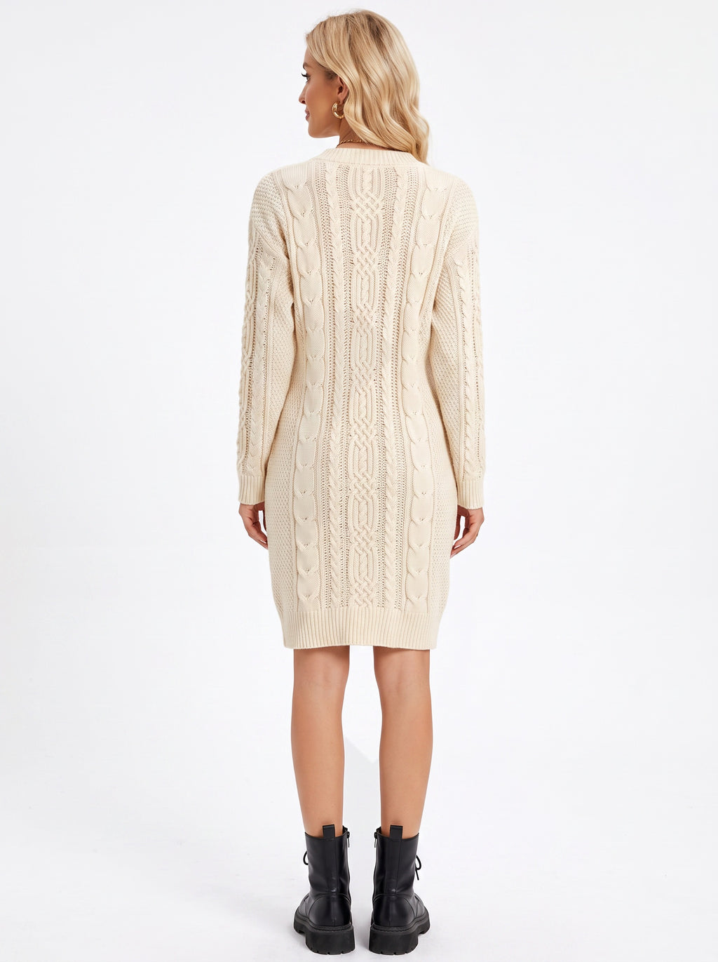 CHARLOTTE | Robe pull courte en maille torsadée, col V