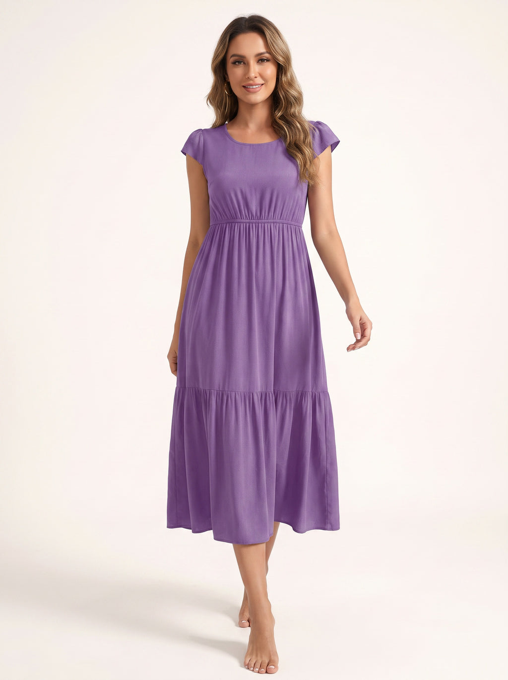 AURÉLIE | Robe brodée à col carré et ourlet à volant