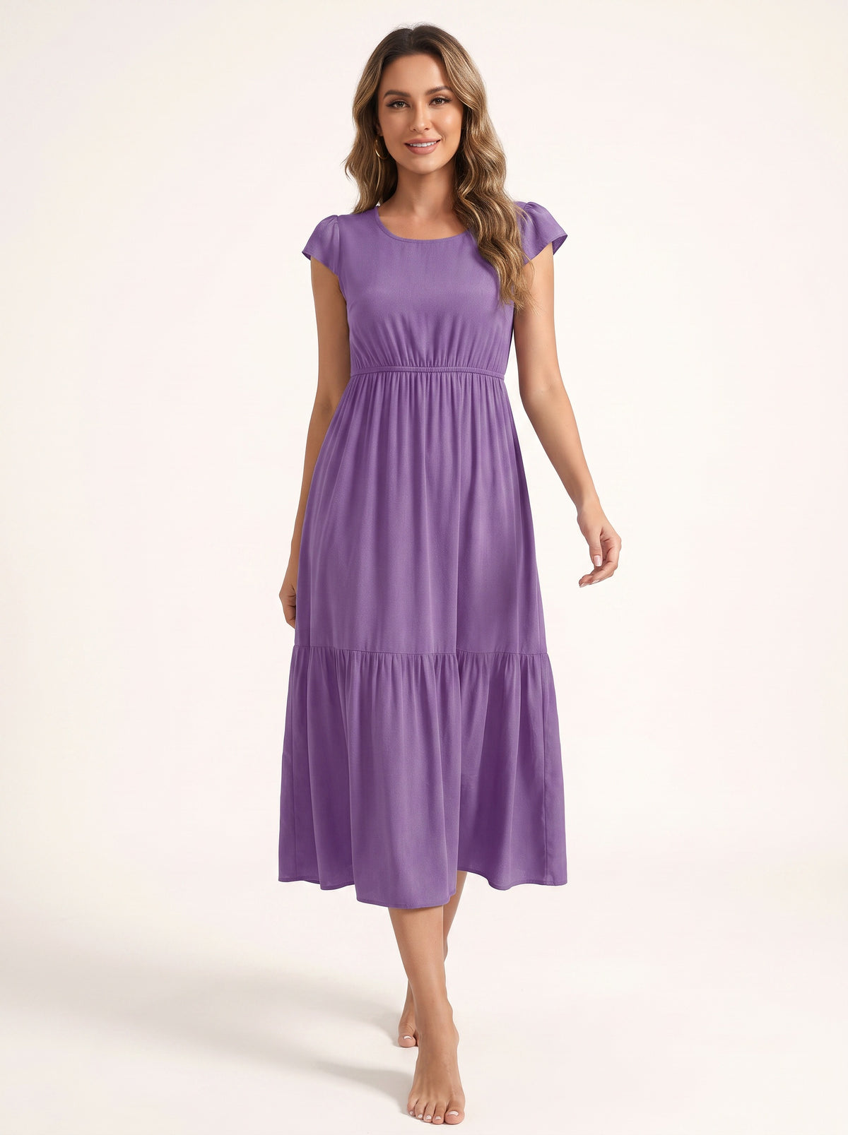 AURÉLIE | Robe brodée à col carré et ourlet à volant