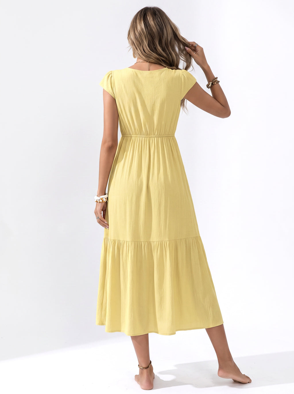 AURÉLIE | Robe brodée à col carré et ourlet à volant