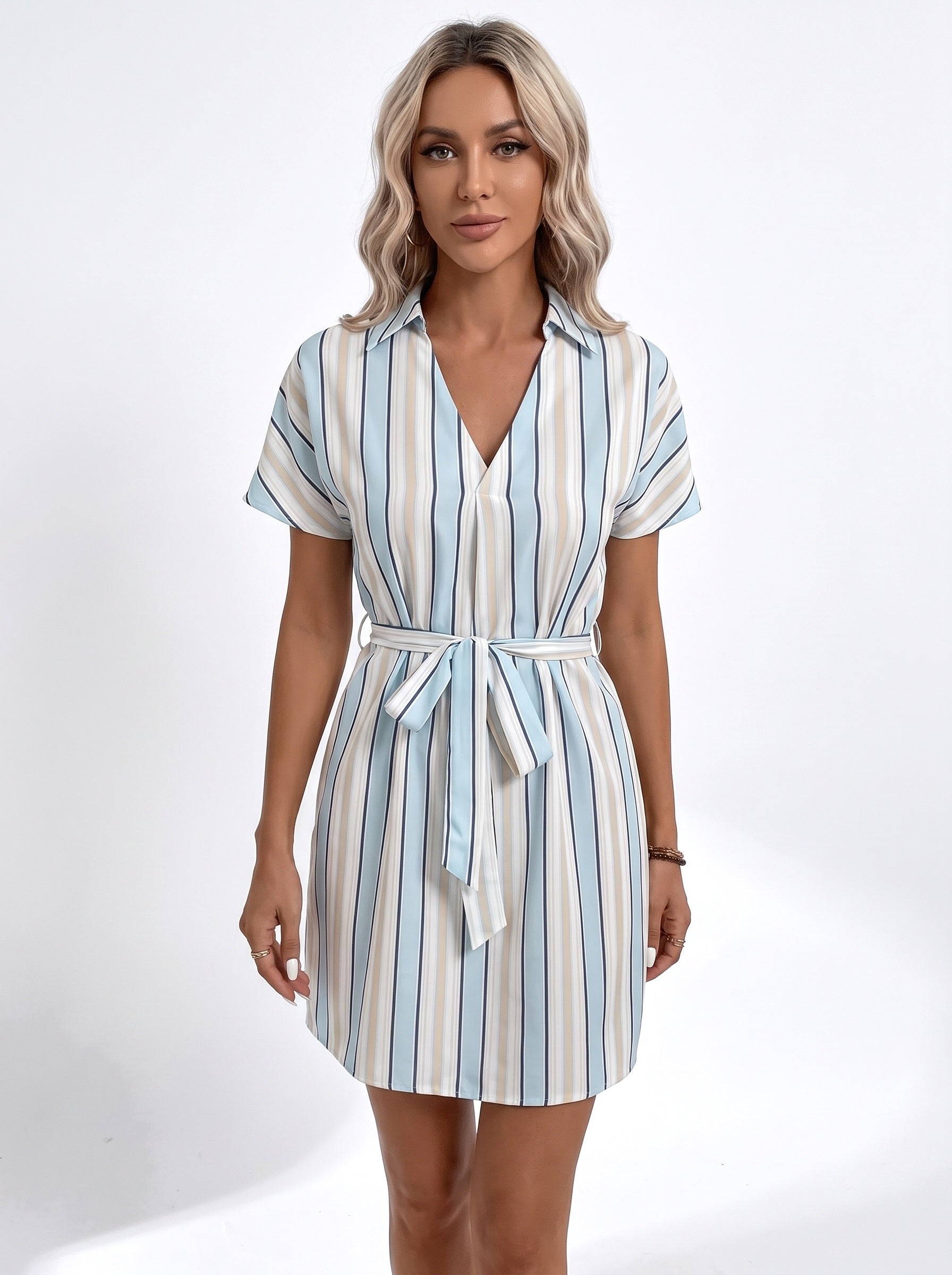 MARGAUX | Robe rayée à col chemise et taille nouée