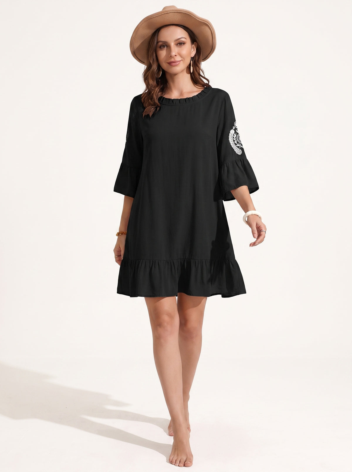 LÉONIE | Robe courte imprimée, col noué et manches volantées