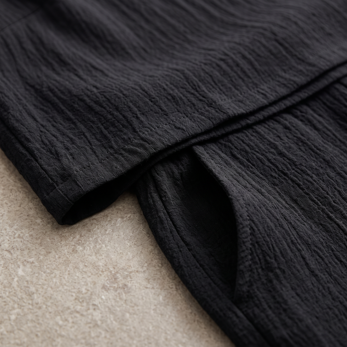 SOFIA — détail du tissu texturé noir